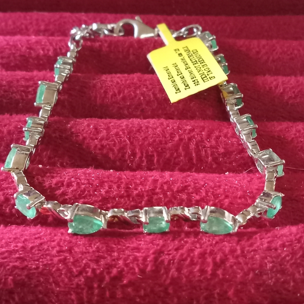 Genuine Kagem Zambian Emerald Bracelet NWT